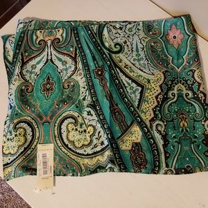 Silky green paisley scarf. NWT!